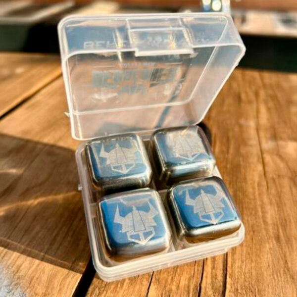 Cubos Enfriadores de Bebidas BAW04 – BERSERKER (Set de 4) - Imagen 2