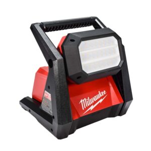 Lámpara LED Portátil Milwaukee M18 ROVER 2366-20 – Iluminación Industrial